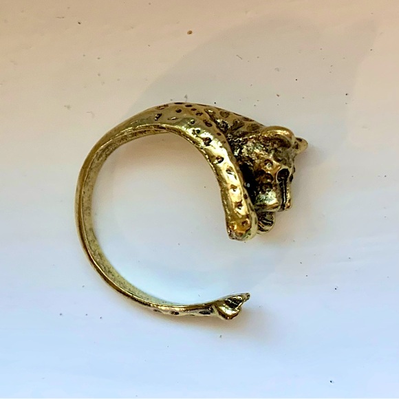 Gold Leopard Adjustable Ring 🐆 - Picture 6 of 11